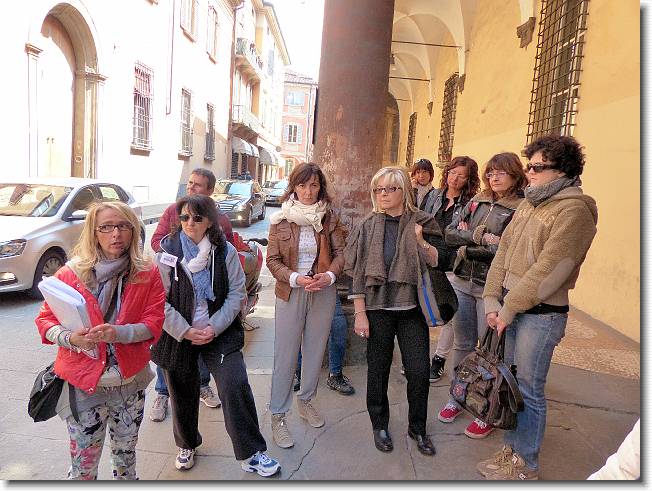 Clicca per scorrere le foto originali ingrandite