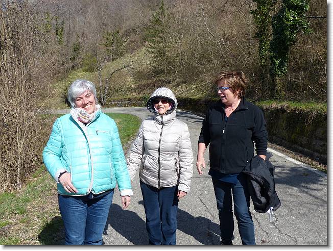 Clicca per scorrere le foto originali ingrandite
