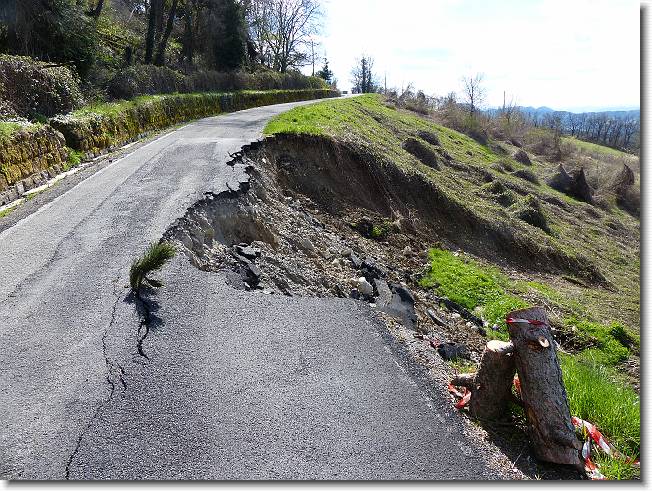 Clicca per scorrere le foto originali ingrandite