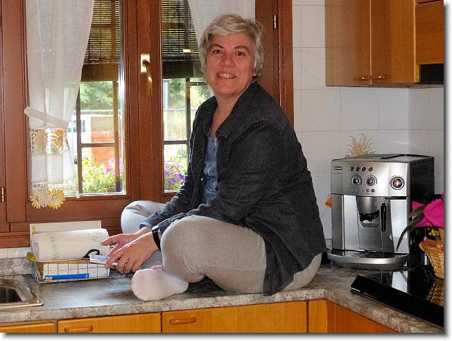 Clicca per scorrere le foto originali ingrandite