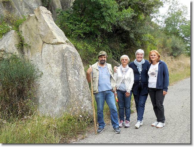 Clicca per scorrere le foto originali ingrandite