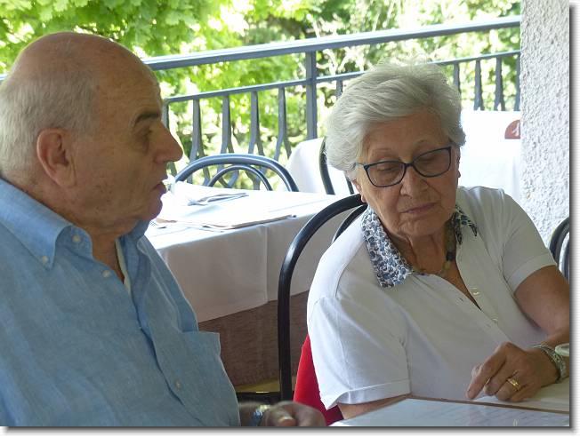 Clicca per scorrere le foto originali ingrandite
