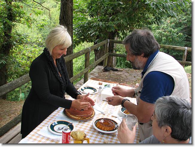 Clicca per scorrere le foto originali ingrandite