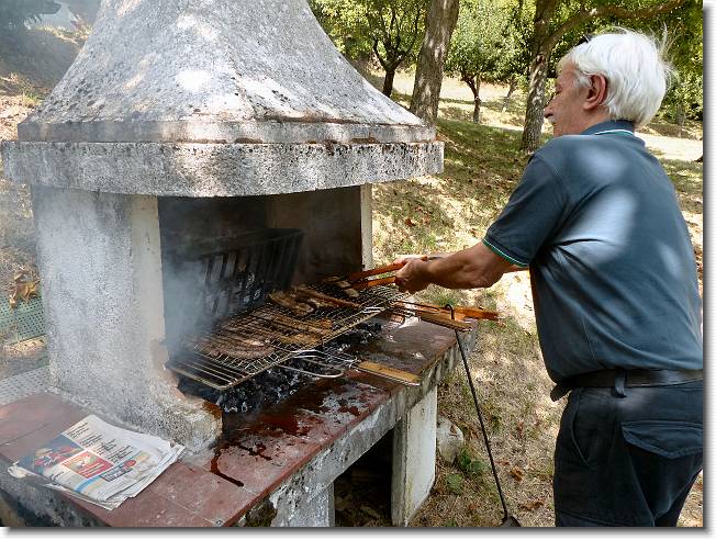 Clicca per scorrere le foto originali ingrandite