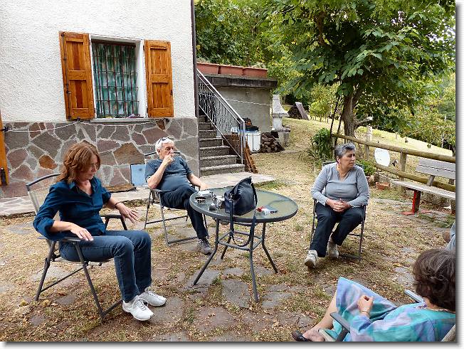 Clicca per scorrere le foto originali ingrandite