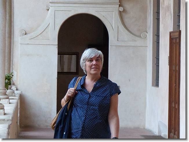 Clicca per scorrere le foto originali ingrandite