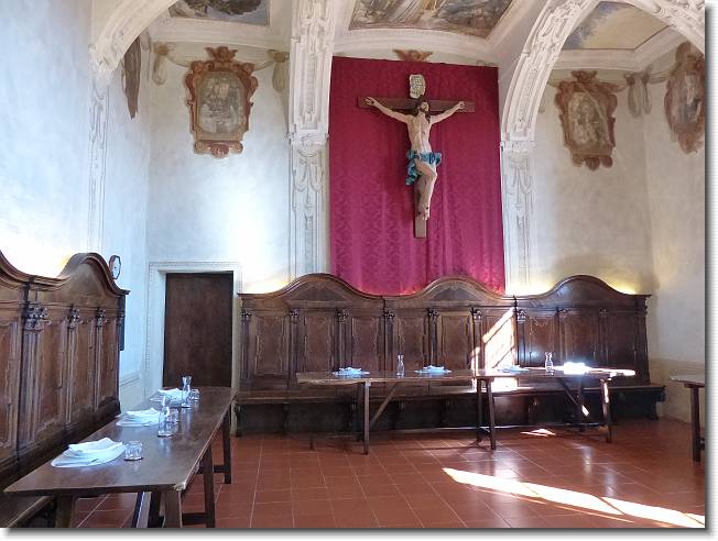 Clicca per scorrere le foto originali ingrandite