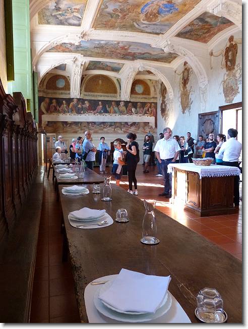 Clicca per scorrere le foto originali ingrandite