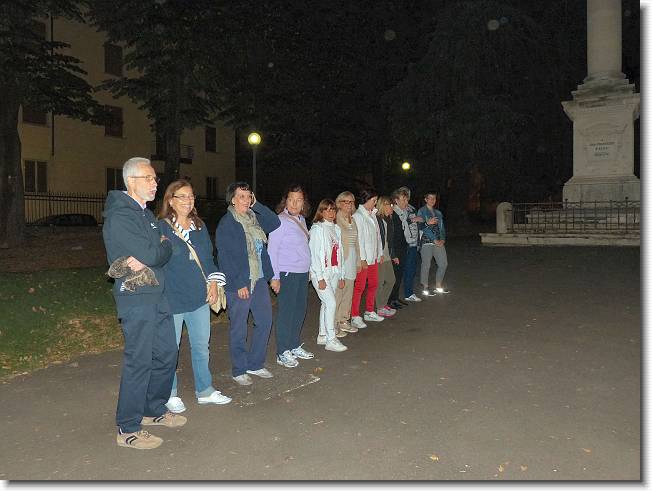 Clicca per scorrere le foto originali ingrandite
