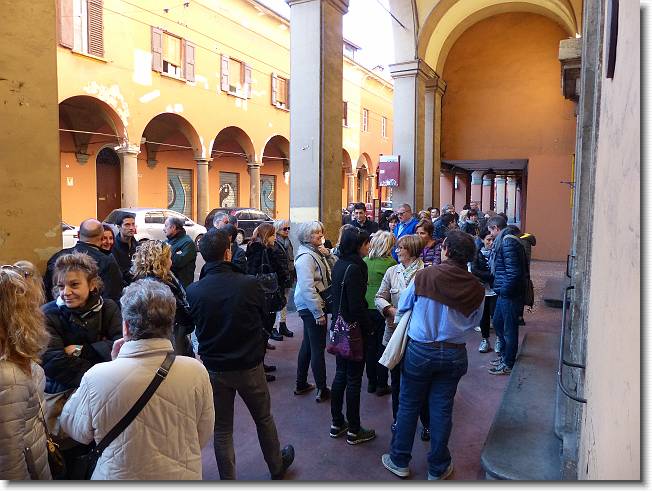 Clicca per scorrere le foto originali ingrandite