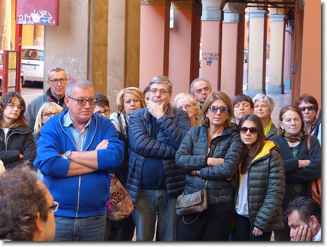 Clicca per scorrere le foto originali ingrandite