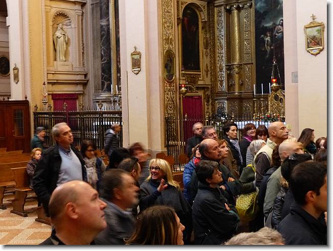 Clicca per scorrere le foto originali ingrandite