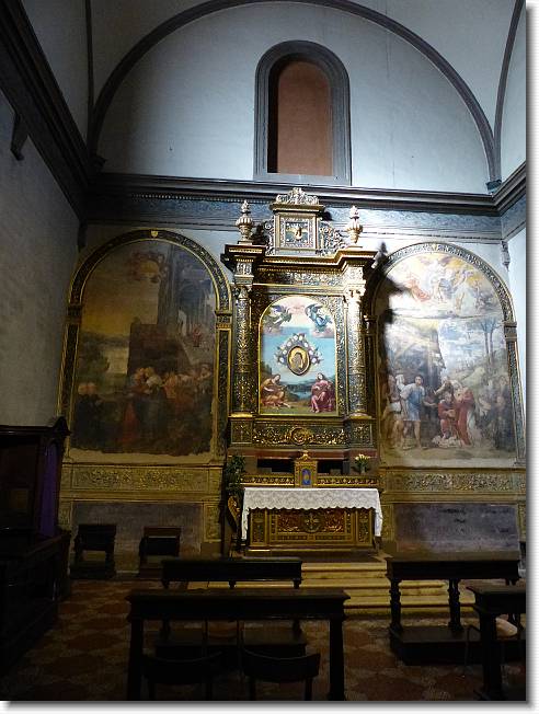 Clicca per scorrere le foto originali ingrandite