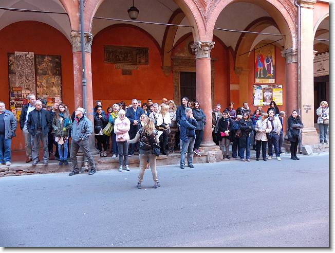 Clicca per scorrere le foto originali ingrandite