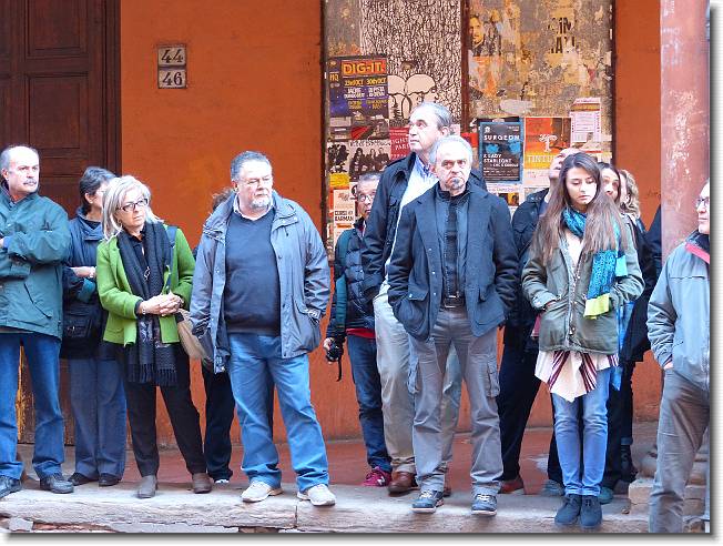 Clicca per scorrere le foto originali ingrandite
