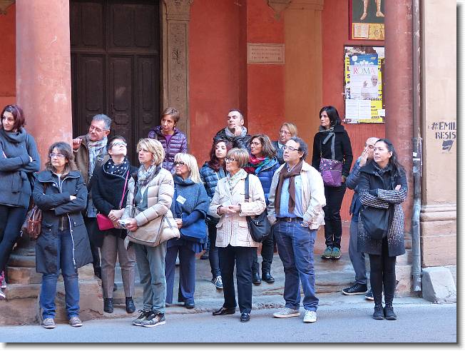 Clicca per scorrere le foto originali ingrandite