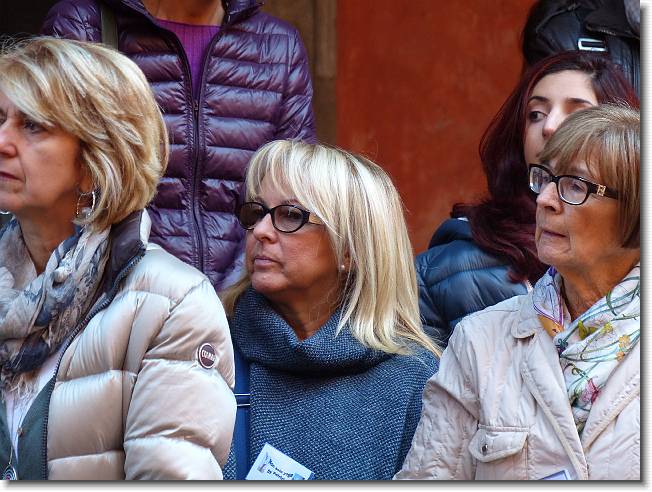 Clicca per scorrere le foto originali ingrandite