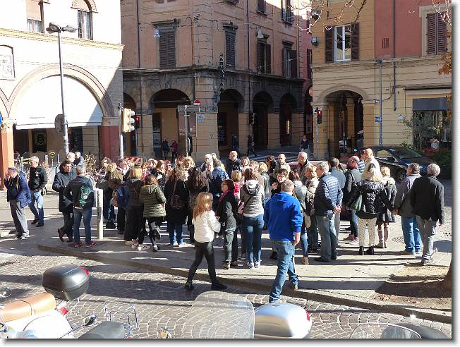Clicca per scorrere le foto originali ingrandite
