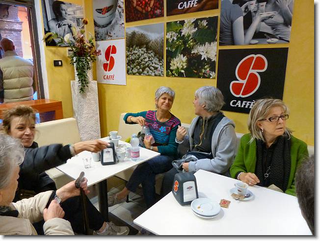 Clicca per scorrere le foto originali ingrandite