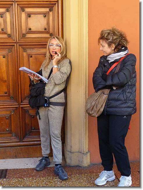 Clicca per scorrere le foto originali ingrandite
