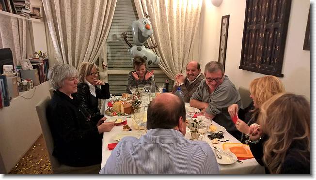 Clicca per scorrere le foto originali ingrandite