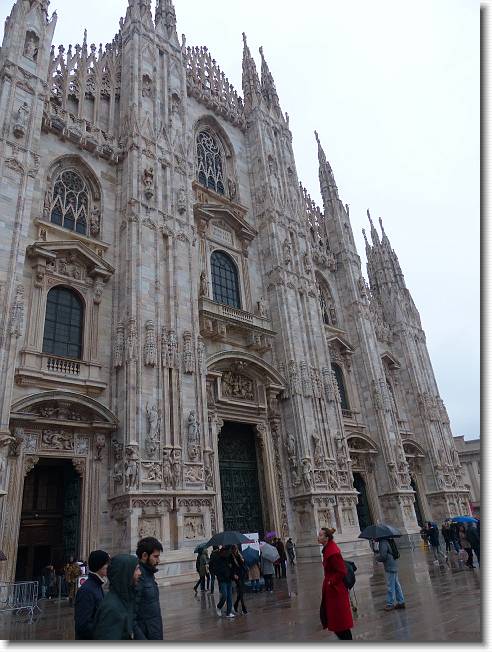 Clicca per scorrere le foto originali ingrandite