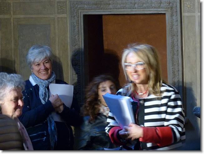 Clicca per scorrere le foto originali ingrandite