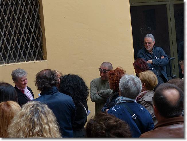 Clicca per scorrere le foto originali ingrandite
