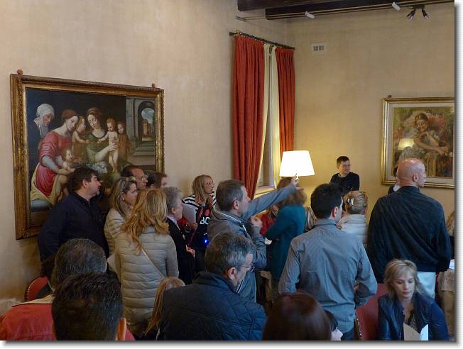 Clicca per scorrere le foto originali ingrandite