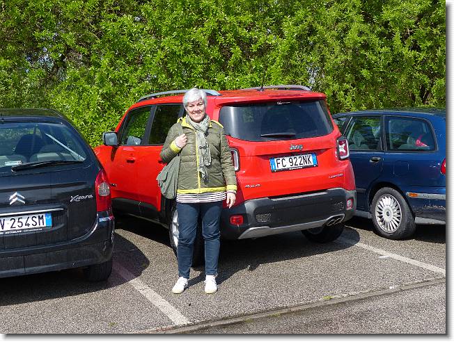 Clicca per scorrere le foto originali ingrandite
