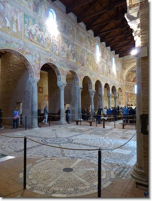 Clicca per scorrere le foto originali ingrandite