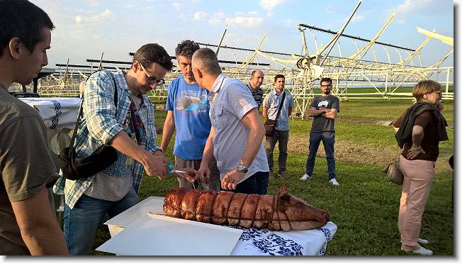 Clicca per scorrere le foto originali ingrandite