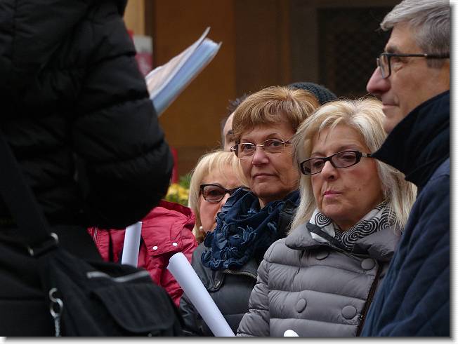 Clicca per scorrere le foto originali ingrandite