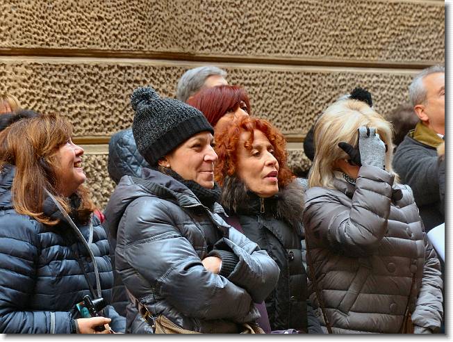 Clicca per scorrere le foto originali ingrandite
