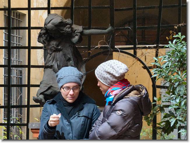 Clicca per scorrere le foto originali ingrandite