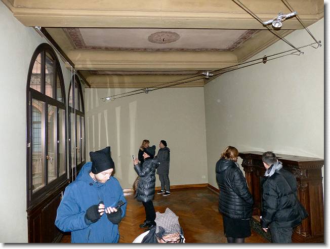 Clicca per scorrere le foto originali ingrandite