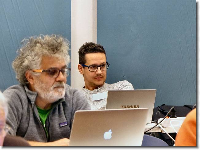 Clicca per scorrere le foto originali ingrandite