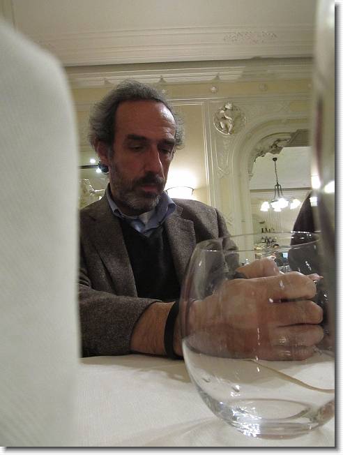 Clicca per scorrere le foto originali ingrandite