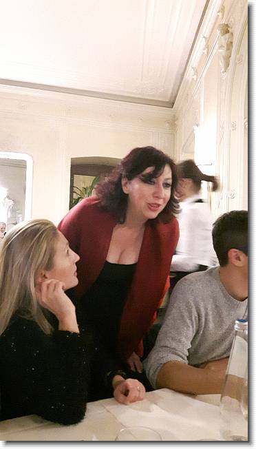 Clicca per scorrere le foto originali ingrandite