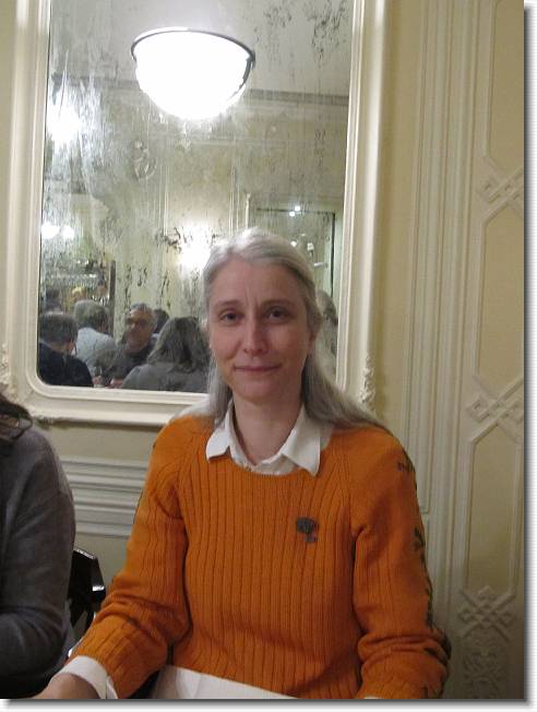 Clicca per scorrere le foto originali ingrandite
