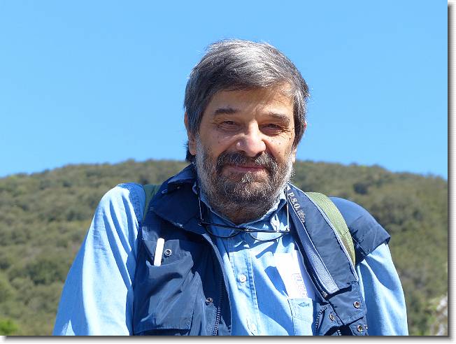 Clicca per scorrere le foto originali ingrandite