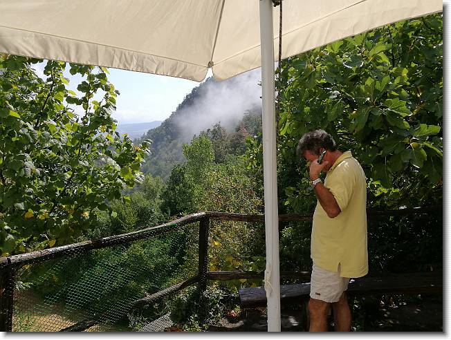 Clicca per scorrere le foto originali ingrandite