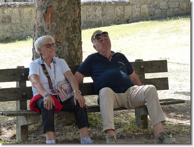 Clicca per scorrere le foto originali ingrandite