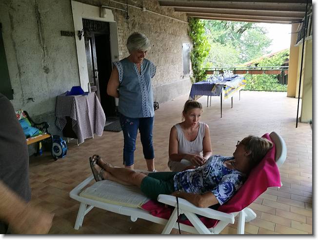 Clicca per scorrere le foto originali ingrandite