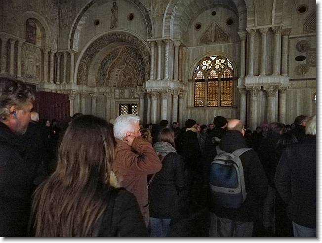 Clicca per scorrere le foto originali ingrandite