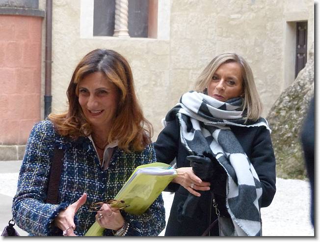 Clicca per scorrere le foto originali ingrandite