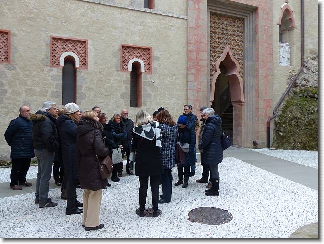Clicca per scorrere le foto originali ingrandite