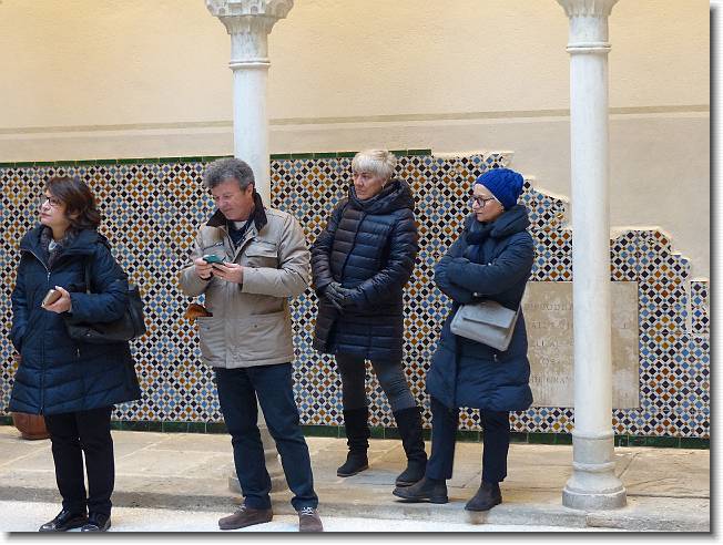 Clicca per scorrere le foto originali ingrandite