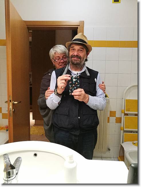 Clicca per scorrere le foto originali ingrandite