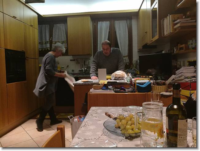 Clicca per scorrere le foto originali ingrandite
